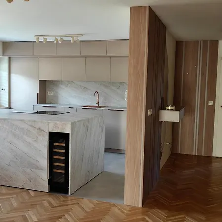 Zenith Villa